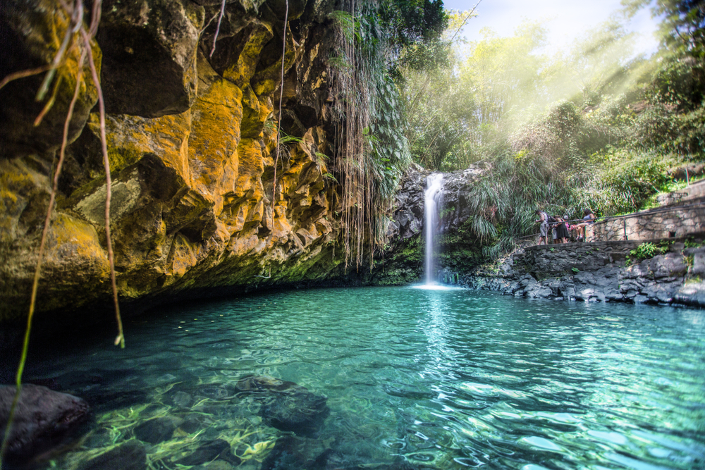Turquoise waters in Annandale Falls