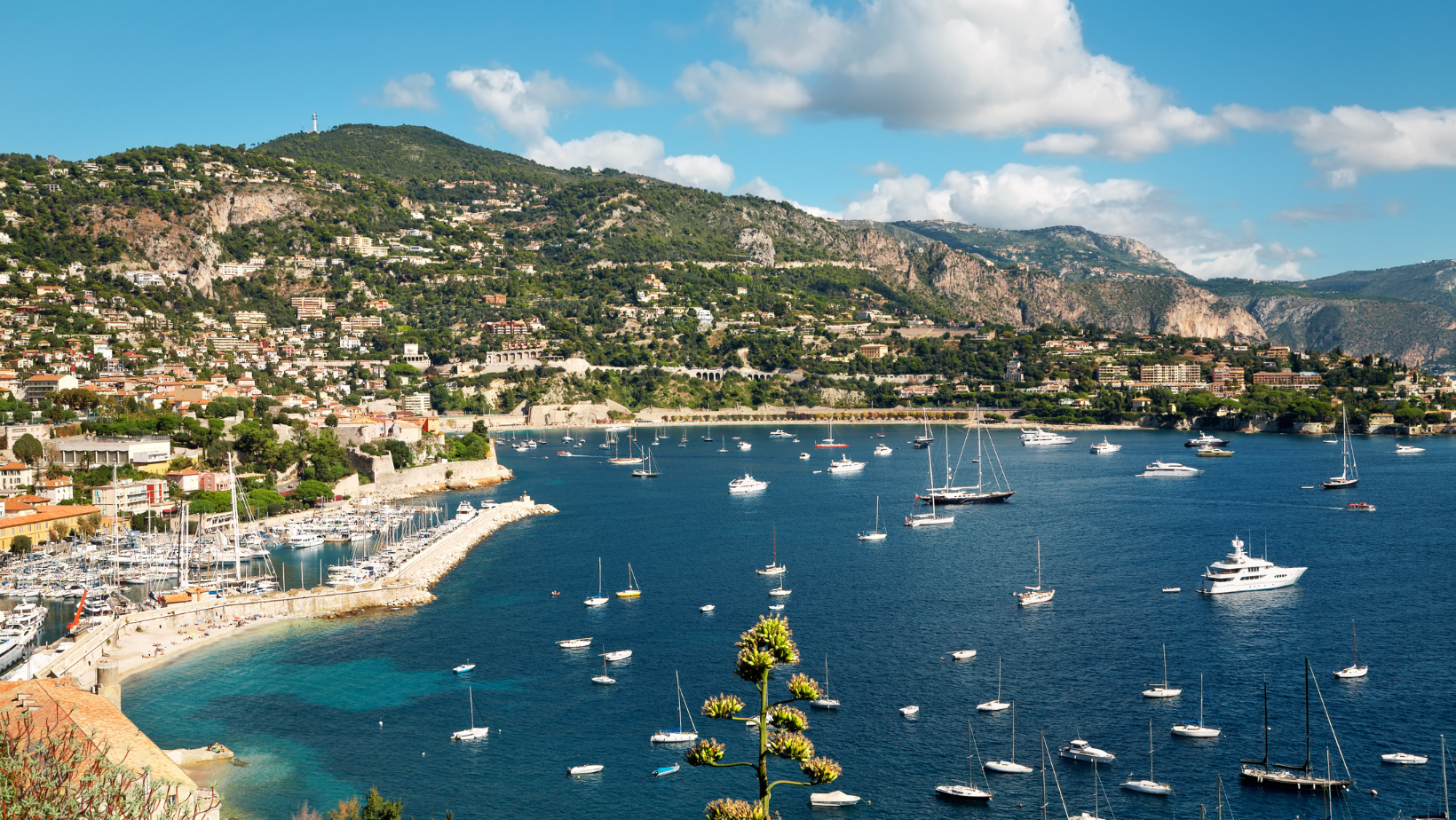 The beautiful natural bay of Nice 